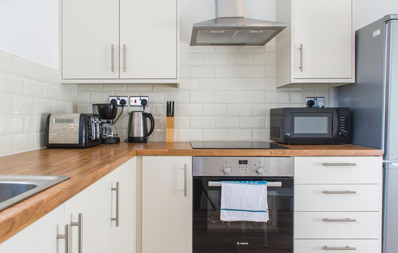 Mycityhaven - 3 Bedroom Shirehampton Flat Near Avonmouth & M4 Bristol Exterior foto